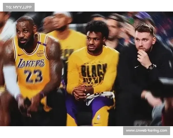 湖人五连客之旅启程，詹姆斯留洛杉矶恢复训练